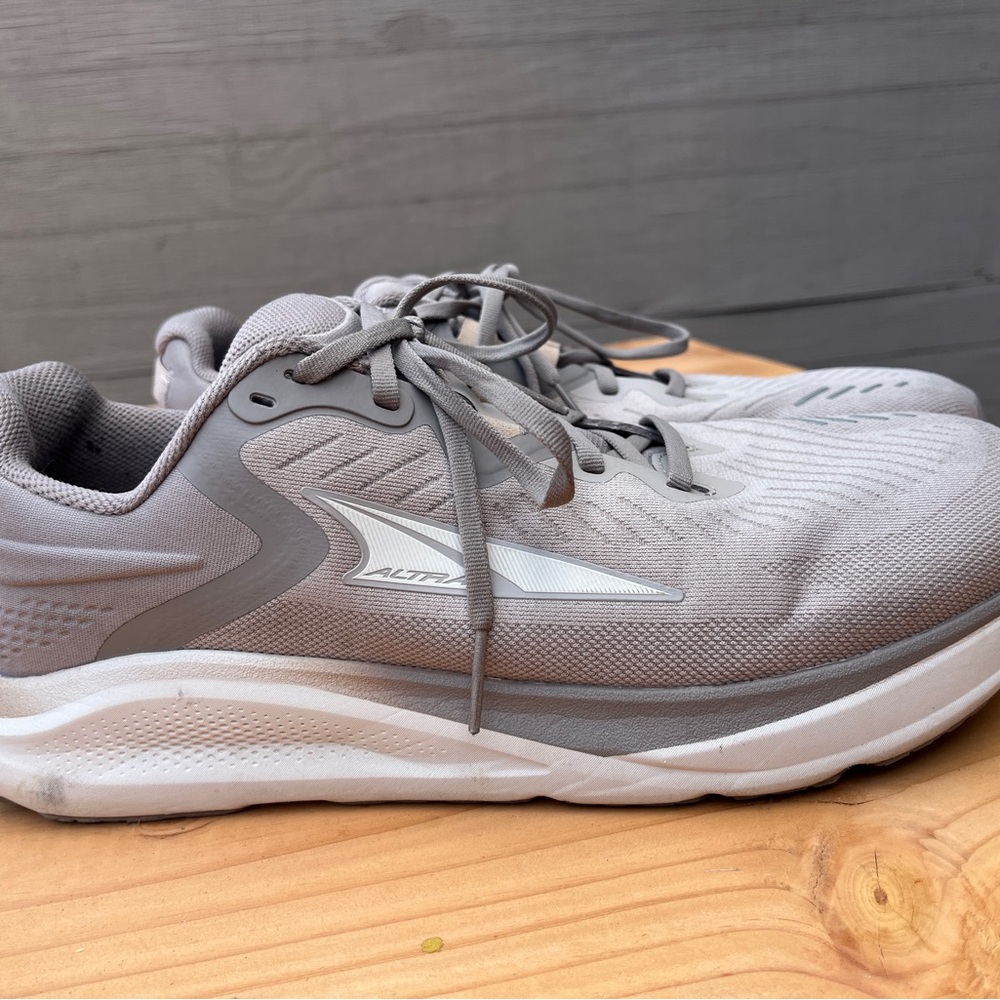 Altra Light Gray Running Shoes